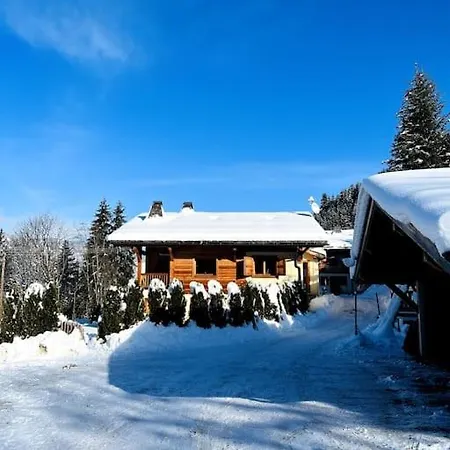 Dans De Luxe Megève