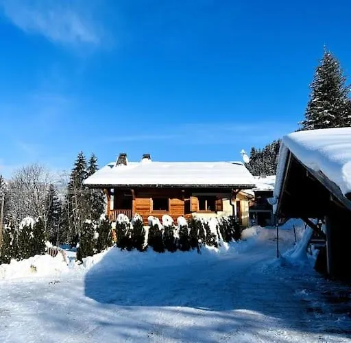 Dans De Luxe Megève